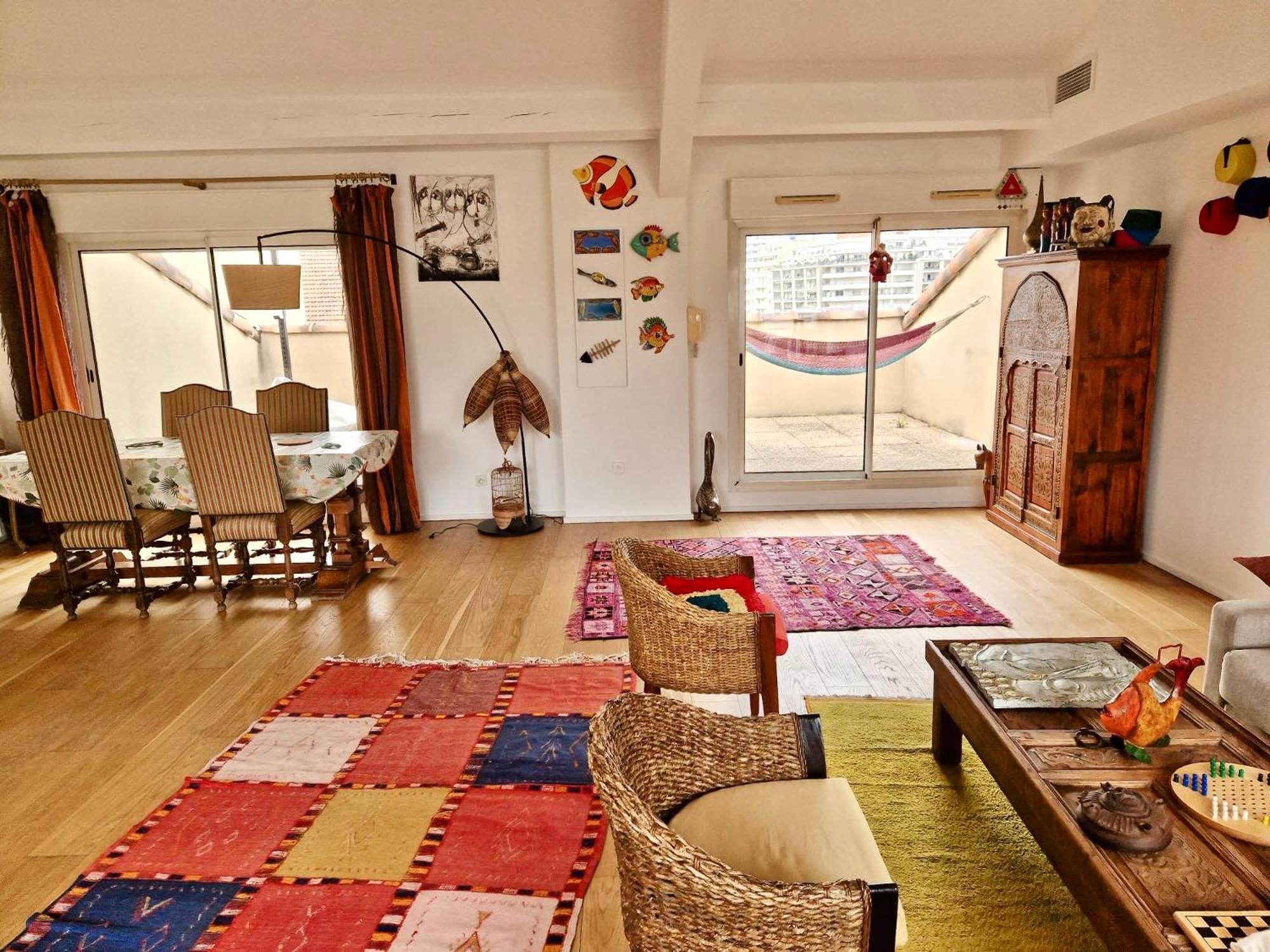 Prado Spacious And Sunny Loft In Марсель Экстерьер фото