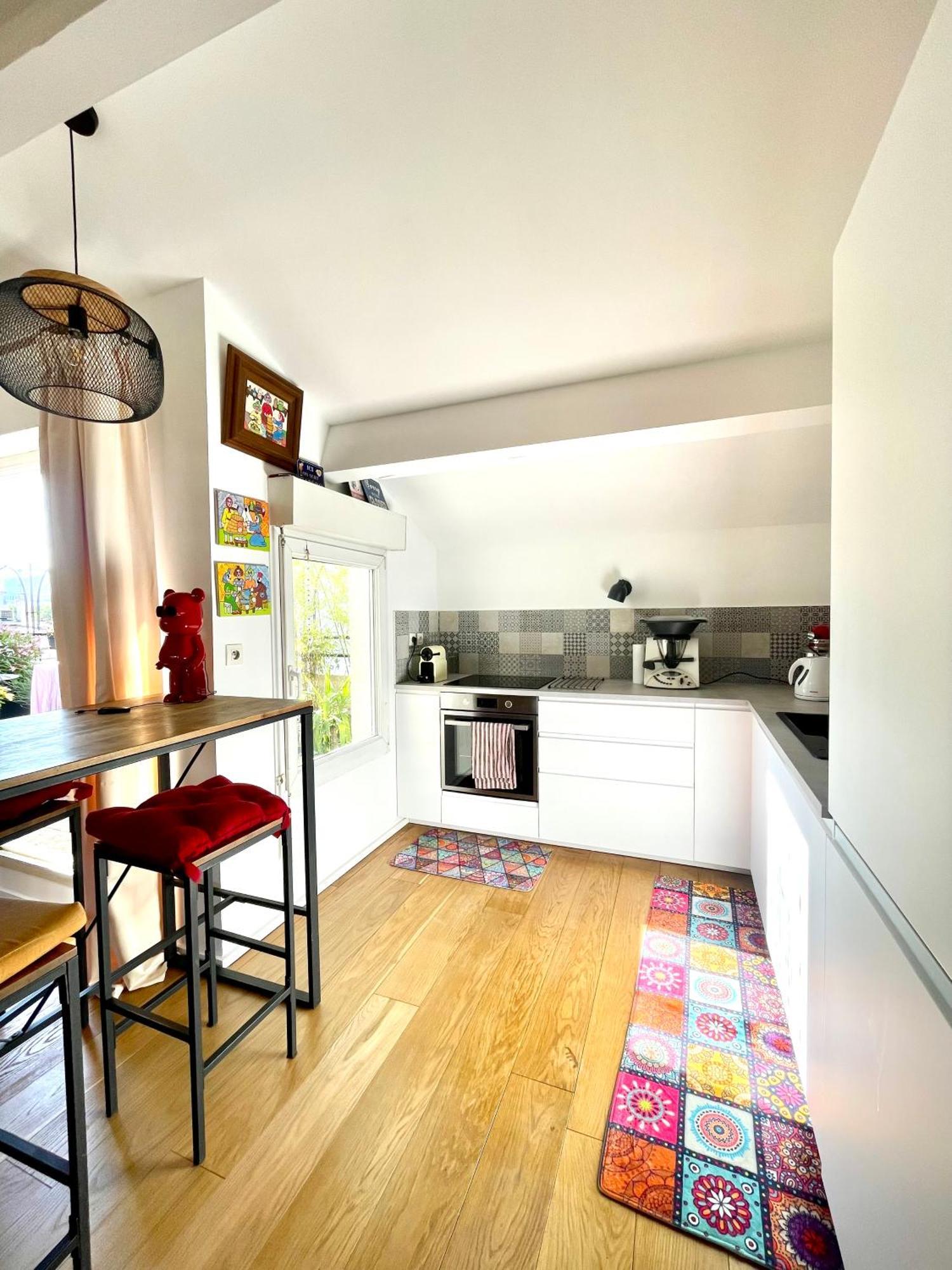 Prado Spacious And Sunny Loft In Марсель Экстерьер фото